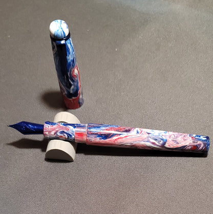 F14 -  Federalist Pens and Paper Collaboration "Stars and Stripes"